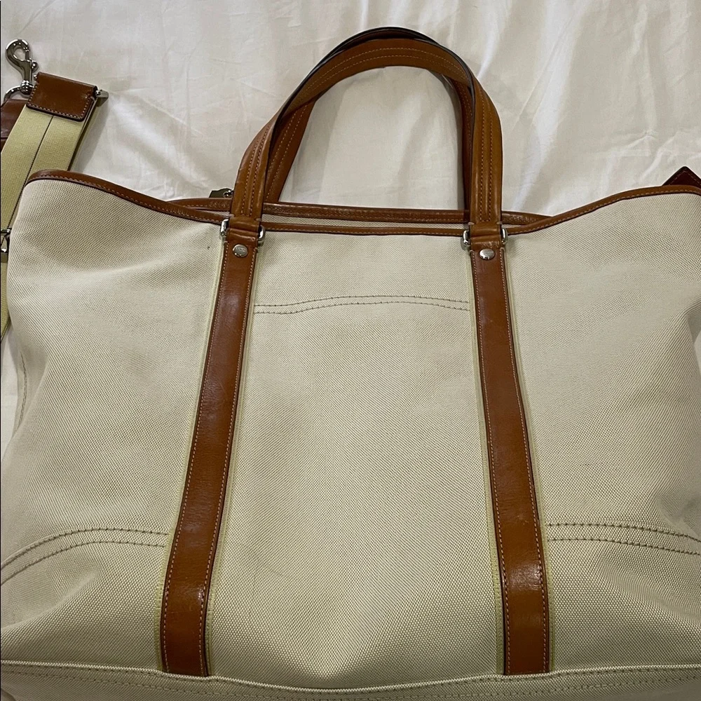 Coach Elegant Tan and Brown Men's Bag removable shoulder strap